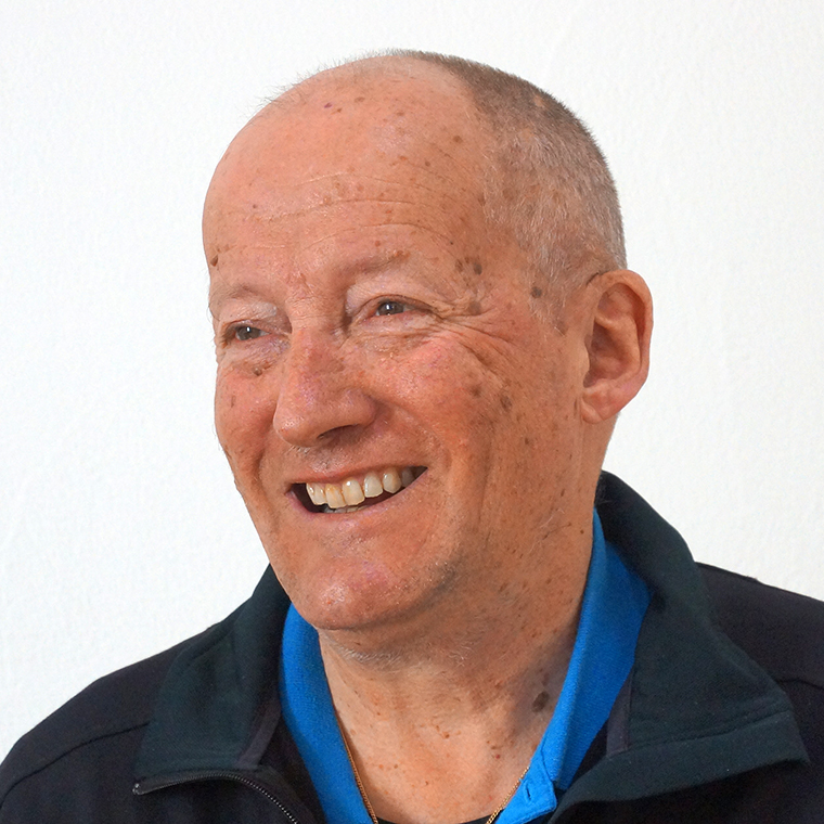 Peter Thomas